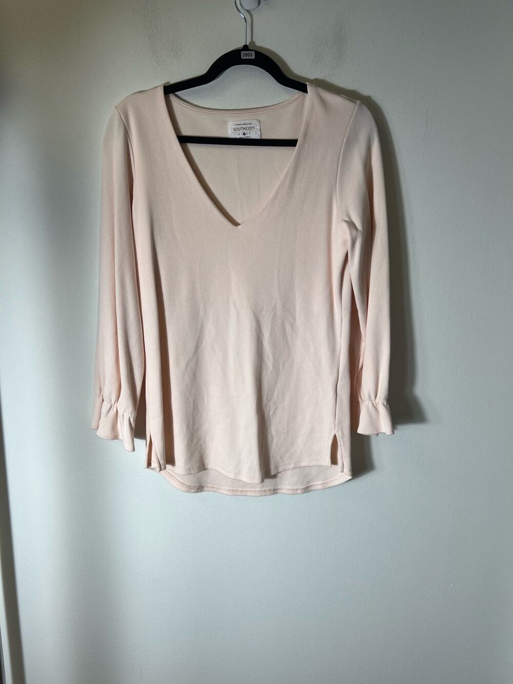 Southcott Peach long sleeve ruffle sleeve hem v neck  Sz 2